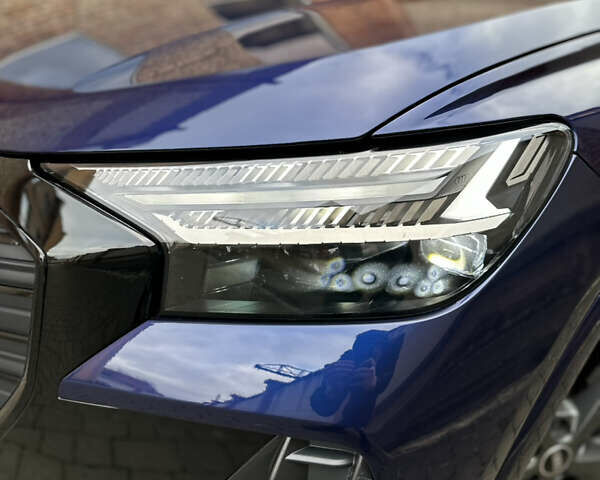 Синий Ауди Q4 e-tron, объемом двигателя 0 л и пробегом 12 тыс. км за 32000 $, фото 10 на Automoto.ua