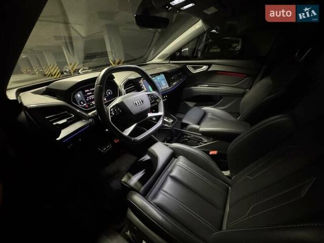 Синий Ауди Q4 e-tron, объемом двигателя 0 л и пробегом 20 тыс. км за 29999 $, фото 18 на Automoto.ua