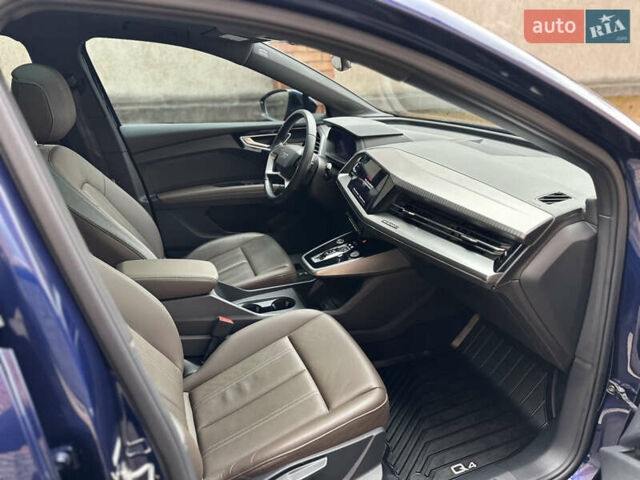 Синий Ауди Q4 e-tron, объемом двигателя 0 л и пробегом 12 тыс. км за 32000 $, фото 40 на Automoto.ua