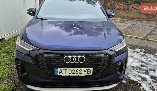 Синий Ауди Q4 e-tron, объемом двигателя 0 л и пробегом 29 тыс. км за 33400 $, фото 12 на Automoto.ua
