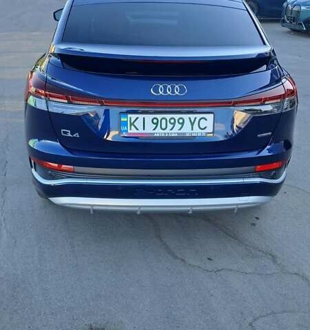 Синий Ауди Q4 e-tron, объемом двигателя 0 л и пробегом 10 тыс. км за 36000 $, фото 43 на Automoto.ua