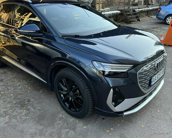 Ауди Q4 e-tron 2023 в Киеве на Automoto.ua Синий Ауди Q4 e-tron, объемом двигателя 0 л и пробегом 27 тыс. км за 42500 $, фото 7 на Automoto.ua