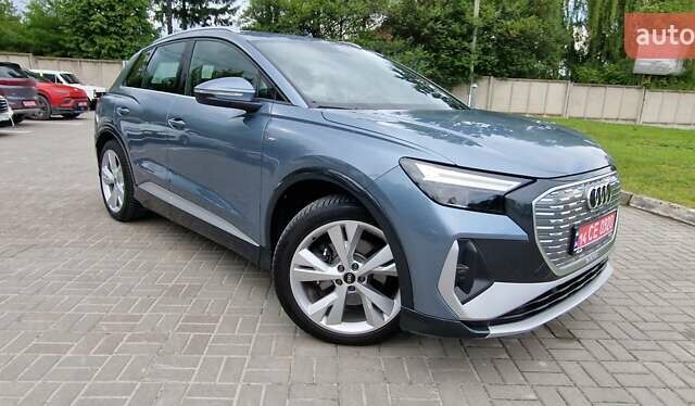 Синий Ауди Q4 e-tron, объемом двигателя 0 л и пробегом 77 тыс. км за 27999 $, фото 63 на Automoto.ua
