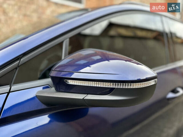 Синий Ауди Q4 e-tron, объемом двигателя 0 л и пробегом 12 тыс. км за 32000 $, фото 16 на Automoto.ua