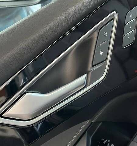 Синий Ауди Q4 e-tron, объемом двигателя 0 л и пробегом 23 тыс. км за 31500 $, фото 19 на Automoto.ua