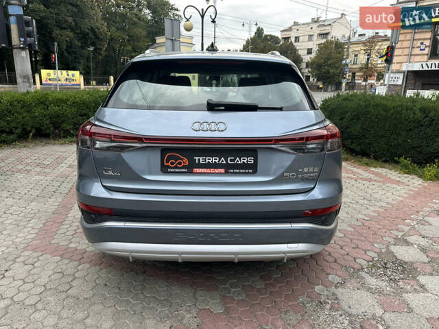 Синий Ауди Q4 e-tron, объемом двигателя 0 л и пробегом 17 тыс. км за 34900 $, фото 4 на Automoto.ua
