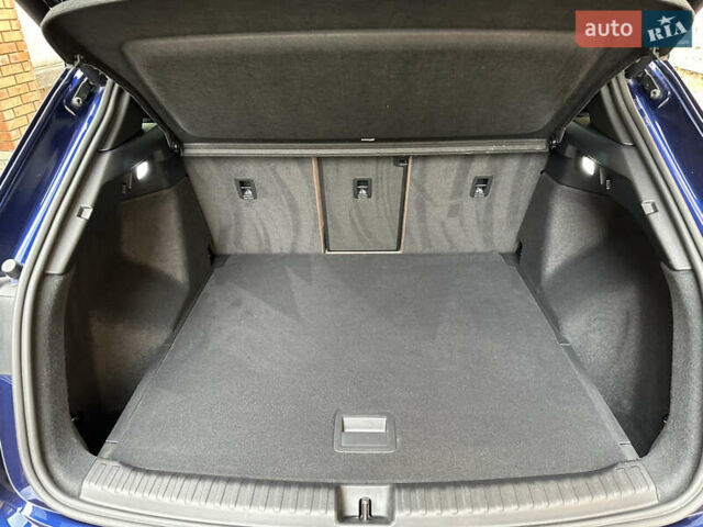 Синий Ауди Q4 e-tron, объемом двигателя 0 л и пробегом 12 тыс. км за 32000 $, фото 33 на Automoto.ua