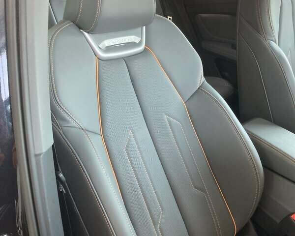 Синий Ауди Q4 e-tron, объемом двигателя 0 л и пробегом 15 тыс. км за 27800 $, фото 15 на Automoto.ua