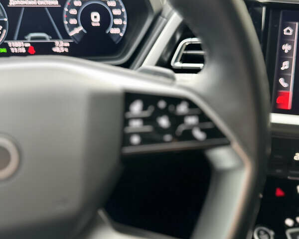 Синий Ауди Q4 e-tron, объемом двигателя 0 л и пробегом 12 тыс. км за 32000 $, фото 63 на Automoto.ua