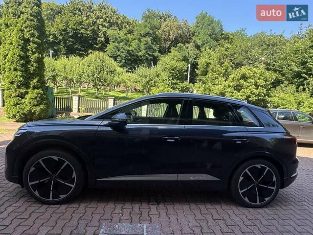 Синий Ауди Q4 e-tron, объемом двигателя 0 л и пробегом 5 тыс. км за 36500 $, фото 2 на Automoto.ua