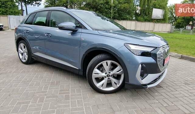 Синий Ауди Q4 e-tron, объемом двигателя 0 л и пробегом 77 тыс. км за 27999 $, фото 64 на Automoto.ua