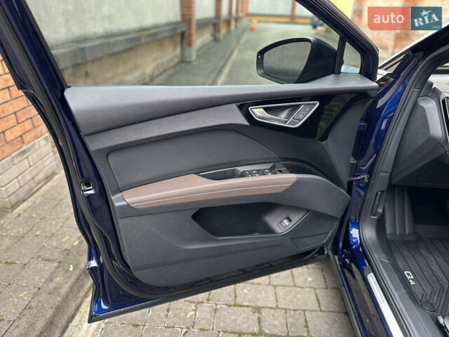 Синий Ауди Q4 e-tron, объемом двигателя 0 л и пробегом 12 тыс. км за 32000 $, фото 25 на Automoto.ua