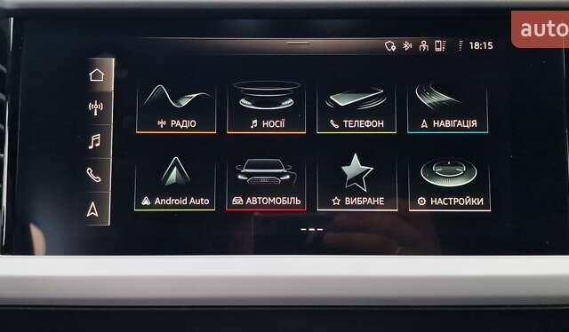 Синий Ауди Q4 e-tron, объемом двигателя 0 л и пробегом 77 тыс. км за 27999 $, фото 106 на Automoto.ua