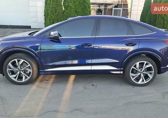 Синий Ауди Q4 e-tron, объемом двигателя 0 л и пробегом 10 тыс. км за 36000 $, фото 34 на Automoto.ua