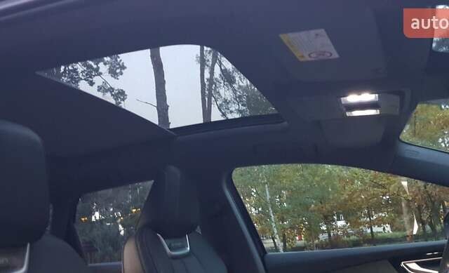 Синий Ауди Q4 e-tron, объемом двигателя 0 л и пробегом 19 тыс. км за 28800 $, фото 9 на Automoto.ua