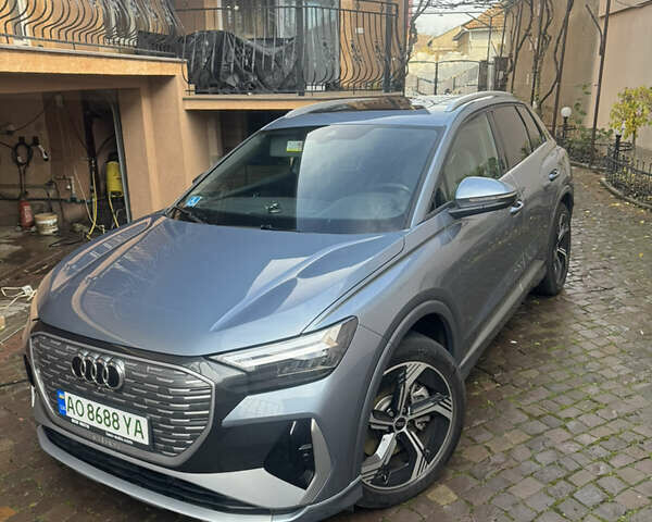 Синий Ауди Q4 e-tron, объемом двигателя 0 л и пробегом 10 тыс. км за 32500 $, фото 1 на Automoto.ua