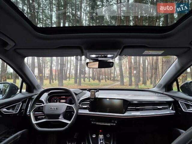 Синий Ауди Q4 e-tron, объемом двигателя 0 л и пробегом 13 тыс. км за 28700 $, фото 11 на Automoto.ua