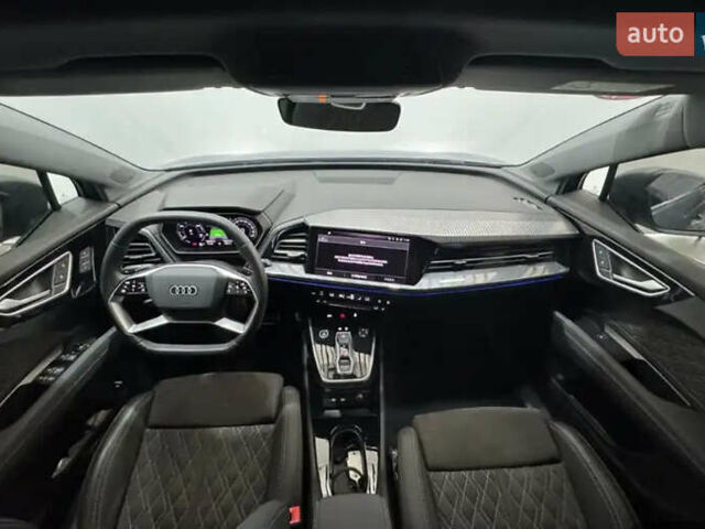 Синий Ауди Q4 e-tron, объемом двигателя 0 л и пробегом 1 тыс. км за 35200 $, фото 6 на Automoto.ua