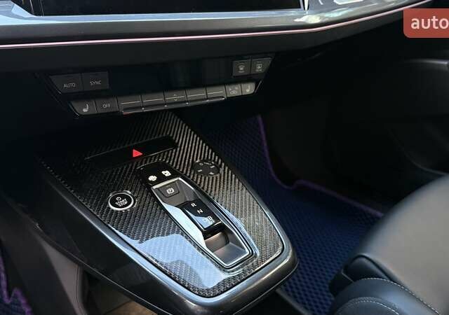 Синий Ауди Q4 e-tron, объемом двигателя 0 л и пробегом 12 тыс. км за 29900 $, фото 10 на Automoto.ua