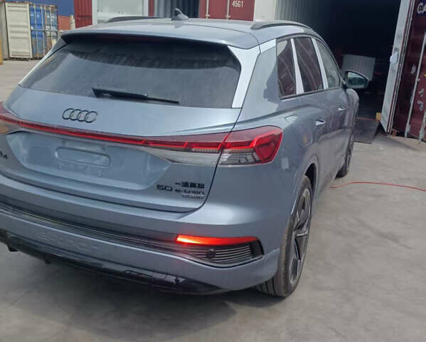 Синий Ауди Q4 e-tron, объемом двигателя 0 л и пробегом 1 тыс. км за 35200 $, фото 3 на Automoto.ua