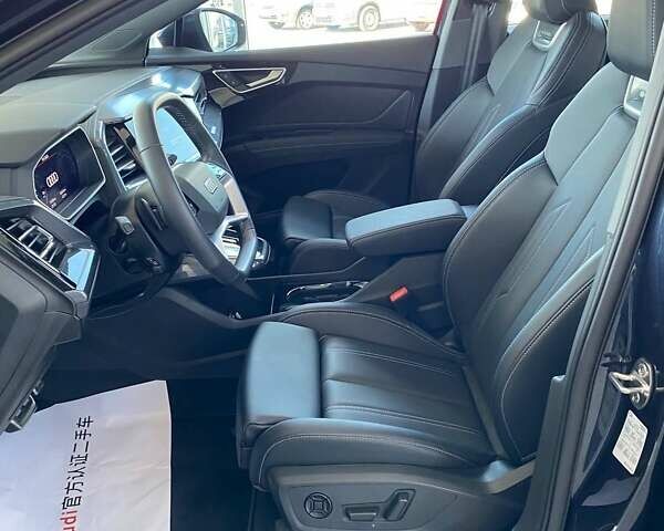 Синій Ауді Q4 e-tron, об'ємом двигуна 0 л та пробігом 11 тис. км за 31900 $, фото 12 на Automoto.ua
