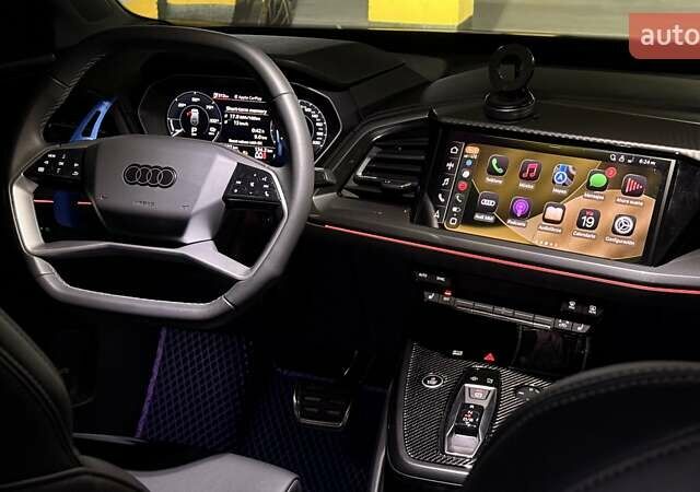 Синий Ауди Q4 e-tron, объемом двигателя 0 л и пробегом 12 тыс. км за 29900 $, фото 16 на Automoto.ua