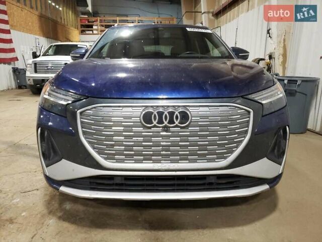 Синій Ауді Q4 e-tron, об'ємом двигуна 0 л та пробігом 17 тис. км за 15000 $, фото 5 на Automoto.ua