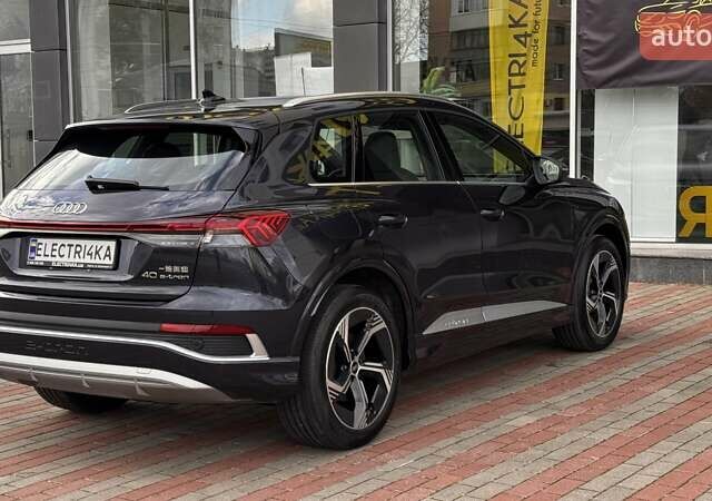 Синий Ауди Q4 e-tron, объемом двигателя 0 л и пробегом 1 тыс. км за 34000 $, фото 6 на Automoto.ua