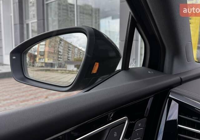 Синий Ауди Q4 e-tron, объемом двигателя 0 л и пробегом 1 тыс. км за 34000 $, фото 29 на Automoto.ua