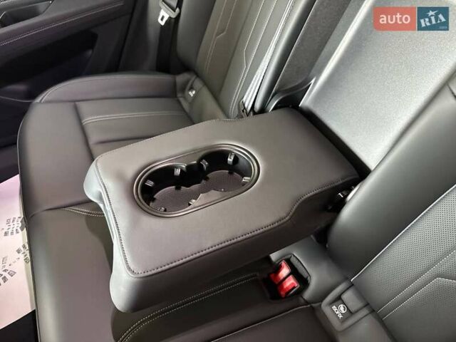 Синий Ауди Q4 e-tron, объемом двигателя 0 л и пробегом 1 тыс. км за 32499 $, фото 21 на Automoto.ua