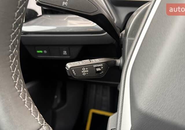 Синий Ауди Q4 e-tron, объемом двигателя 0 л и пробегом 1 тыс. км за 34000 $, фото 30 на Automoto.ua
