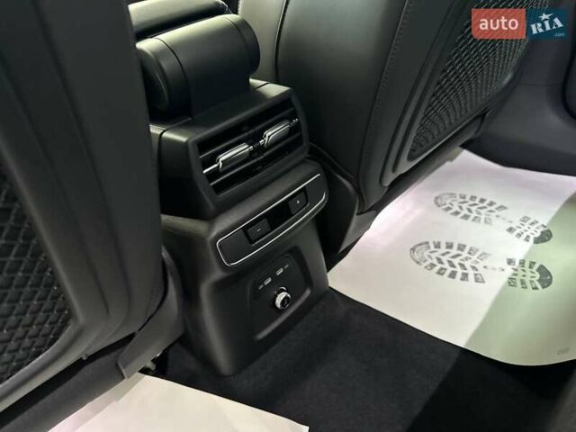 Синий Ауди Q4 e-tron, объемом двигателя 0 л и пробегом 1 тыс. км за 32499 $, фото 22 на Automoto.ua