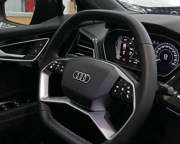 Синій Ауді Q4 e-tron, об'ємом двигуна 0 л та пробігом 1 тис. км за 34300 $, фото 3 на Automoto.ua