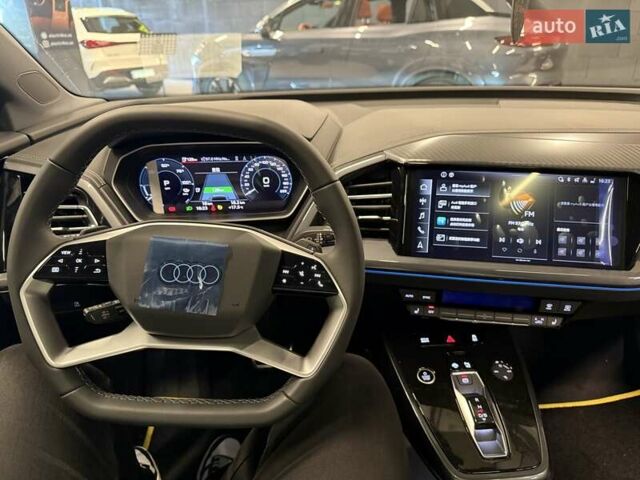 Синій Ауді Q4 e-tron, об'ємом двигуна 0 л та пробігом 1 тис. км за 34000 $, фото 15 на Automoto.ua