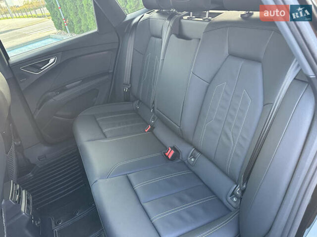 Черный Ауди Q4 Sportback e-tron, объемом двигателя 0 л и пробегом 70 тыс. км за 32000 $, фото 66 на Automoto.ua