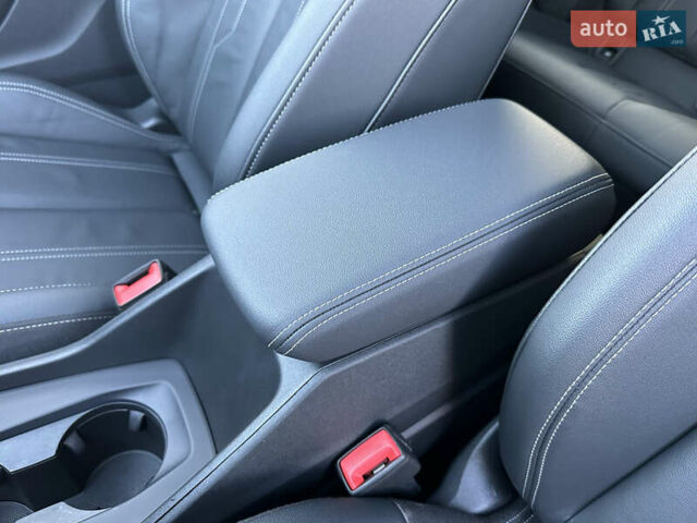 Черный Ауди Q4 Sportback e-tron, объемом двигателя 0 л и пробегом 70 тыс. км за 32000 $, фото 59 на Automoto.ua