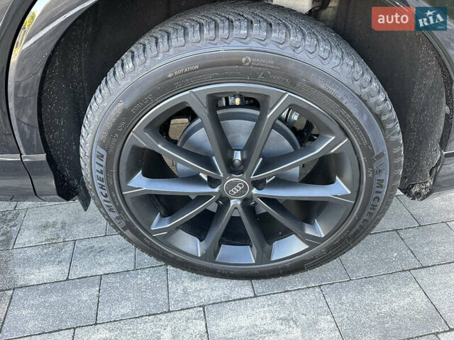 Черный Ауди Q4 Sportback e-tron, объемом двигателя 0 л и пробегом 70 тыс. км за 32000 $, фото 28 на Automoto.ua