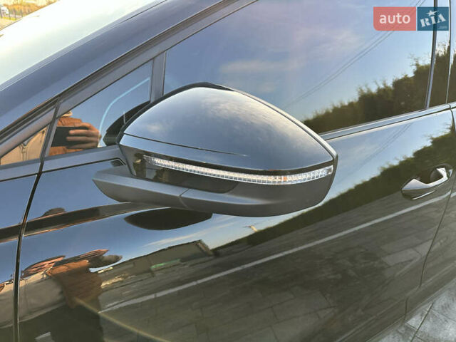 Черный Ауди Q4 Sportback e-tron, объемом двигателя 0 л и пробегом 70 тыс. км за 32000 $, фото 24 на Automoto.ua