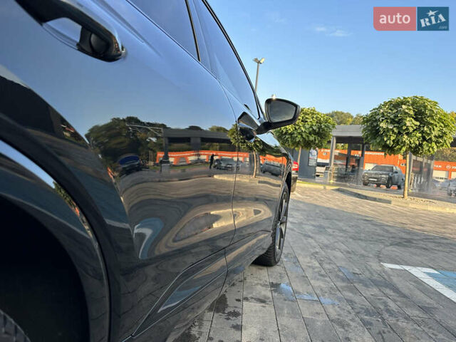 Черный Ауди Q4 Sportback e-tron, объемом двигателя 0 л и пробегом 70 тыс. км за 32000 $, фото 35 на Automoto.ua