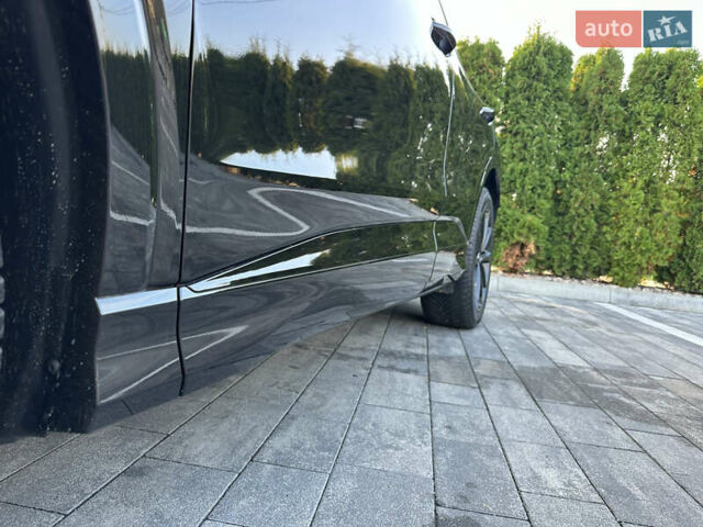 Черный Ауди Q4 Sportback e-tron, объемом двигателя 0 л и пробегом 70 тыс. км за 32000 $, фото 19 на Automoto.ua