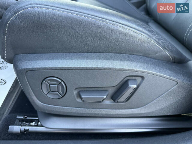 Черный Ауди Q4 Sportback e-tron, объемом двигателя 0 л и пробегом 70 тыс. км за 32000 $, фото 50 на Automoto.ua