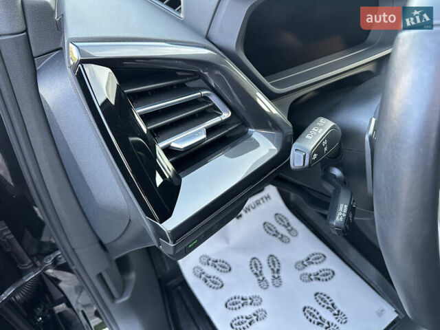 Черный Ауди Q4 Sportback e-tron, объемом двигателя 0 л и пробегом 70 тыс. км за 32000 $, фото 51 на Automoto.ua
