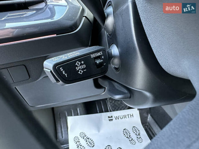 Черный Ауди Q4 Sportback e-tron, объемом двигателя 0 л и пробегом 70 тыс. км за 32000 $, фото 58 на Automoto.ua