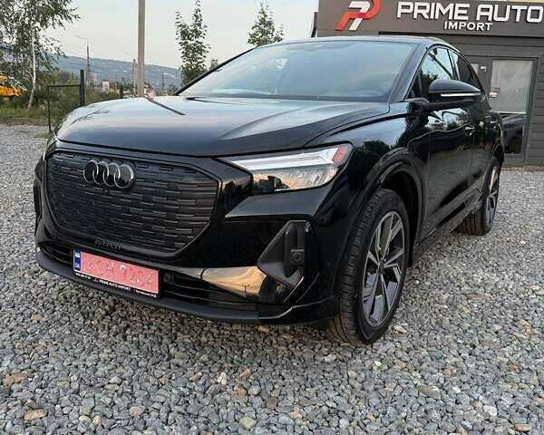 Чорний Ауді Q4 Sportback e-tron, об'ємом двигуна 0 л та пробігом 6 тис. км за 37600 $, фото 6 на Automoto.ua