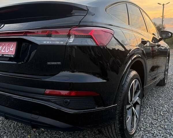 Чорний Ауді Q4 Sportback e-tron, об'ємом двигуна 0 л та пробігом 6 тис. км за 37600 $, фото 9 на Automoto.ua