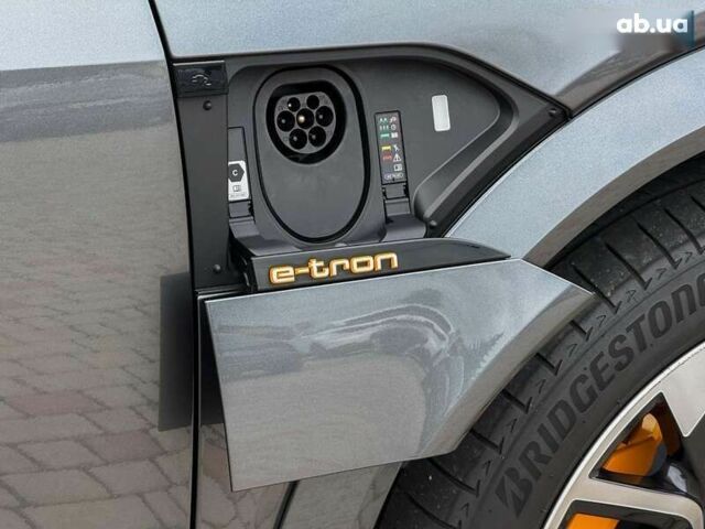 Ауди Q4 Sportback e-tron, объемом двигателя 0 л и пробегом 49 тыс. км за 43471 $, фото 23 на Automoto.ua