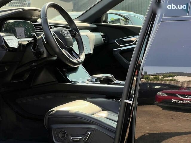 Ауди Q4 Sportback e-tron, объемом двигателя 0 л и пробегом 32 тыс. км за 46080 $, фото 29 на Automoto.ua