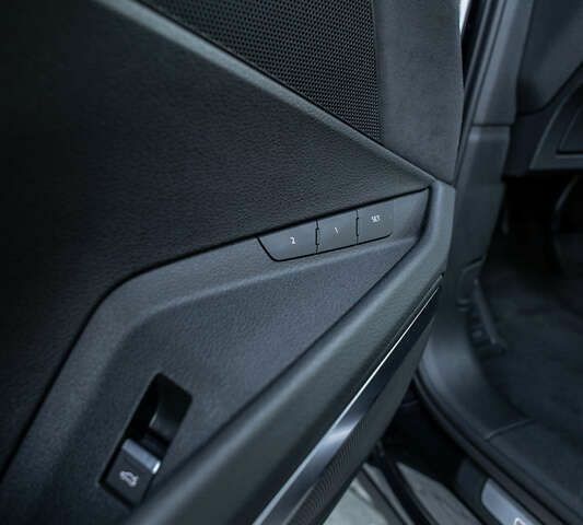 Ауди Q4 Sportback e-tron, объемом двигателя 0 л и пробегом 56 тыс. км за 46500 $, фото 21 на Automoto.ua