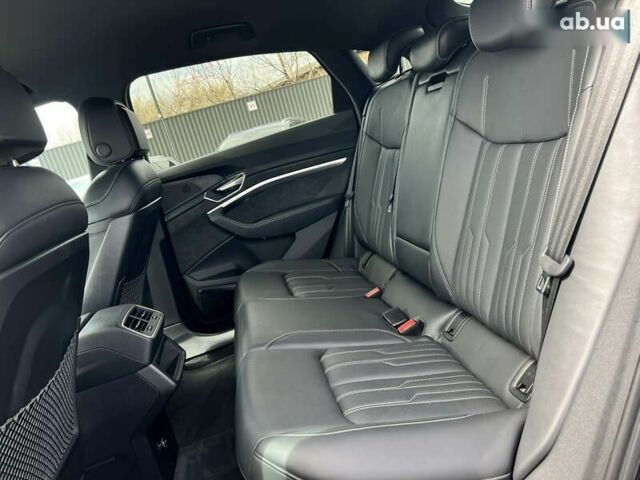 Ауди Q4 Sportback e-tron, объемом двигателя 0 л и пробегом 30 тыс. км за 46189 $, фото 29 на Automoto.ua