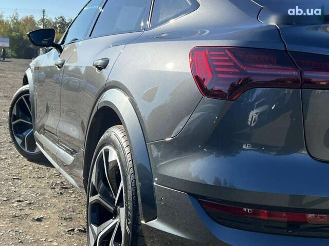 Ауди Q4 Sportback e-tron, объемом двигателя 0 л и пробегом 42 тыс. км за 44558 $, фото 10 на Automoto.ua